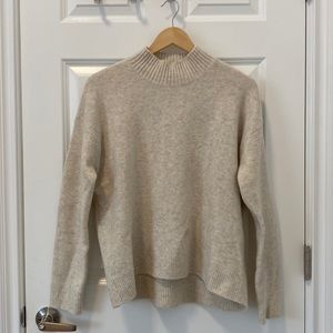 UNIQLO Soufflé Yarn Mock Neck Long Sleeve Sweater M